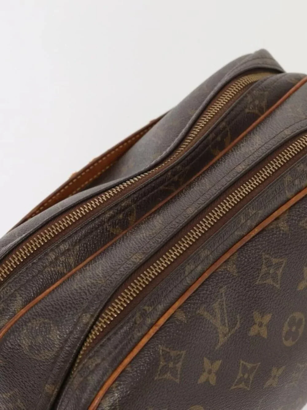 Louis Vuitton metal material	monogram stain